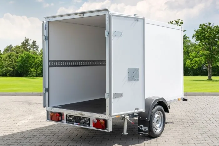 Przyczepa furgon Blyss FR1326/150HL – zamknięta przyczepa kontenerowa, wynajem Wrocław Rent2Ride – miniatura 2