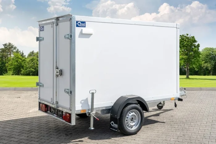 Przyczepa furgon Blyss FR1326/150HL – zamknięta przyczepa kontenerowa, wynajem Wrocław Rent2Ride – miniatura 3